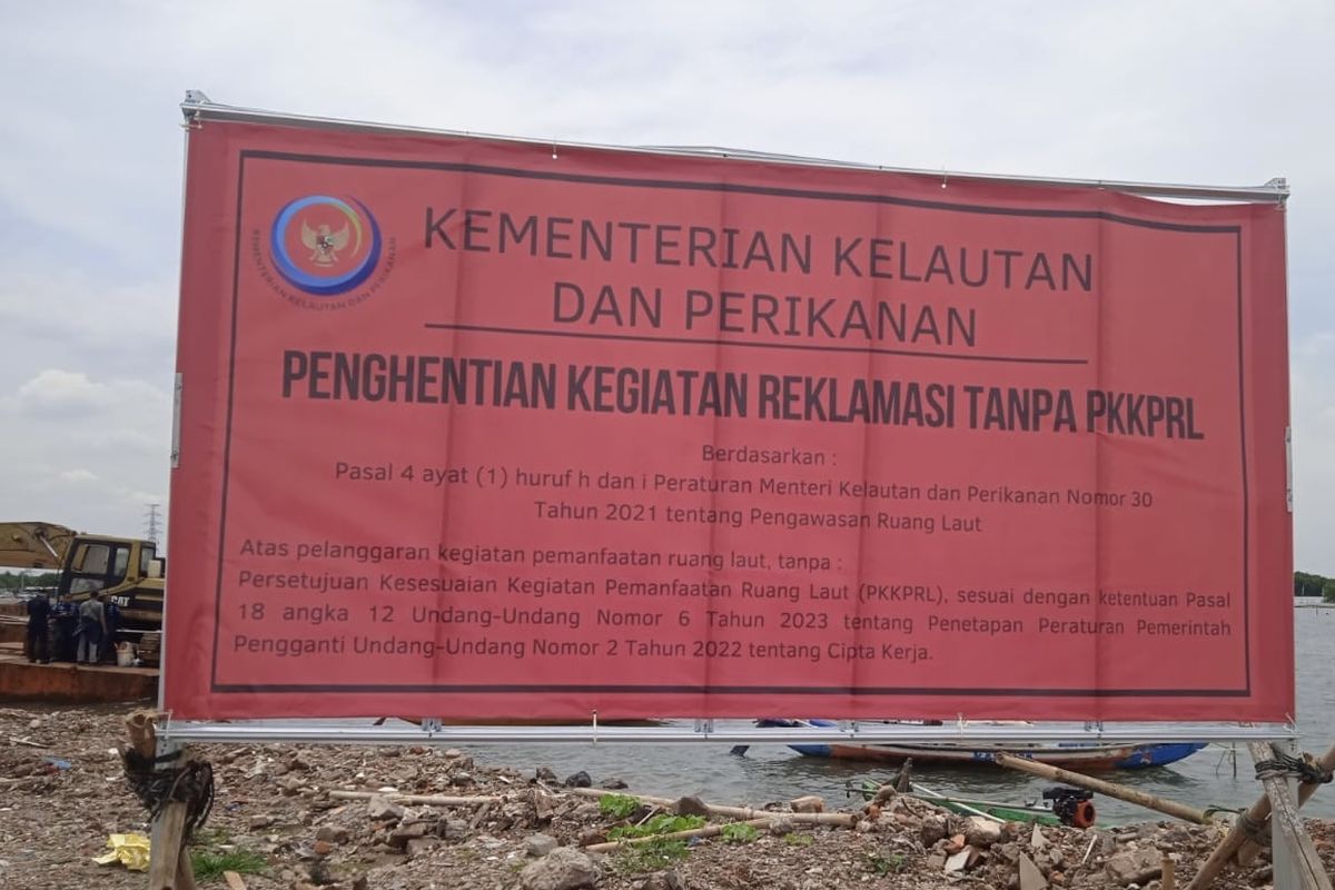 KKP Segel Pagar Laut di Bekasi